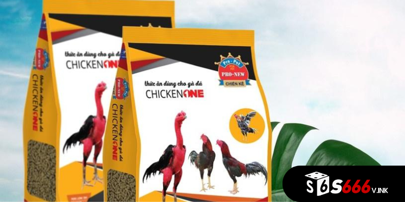 Thức ăn công nghiệp cho gà chọi